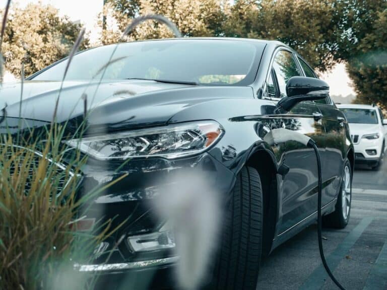 fuel efficient hybrid cars